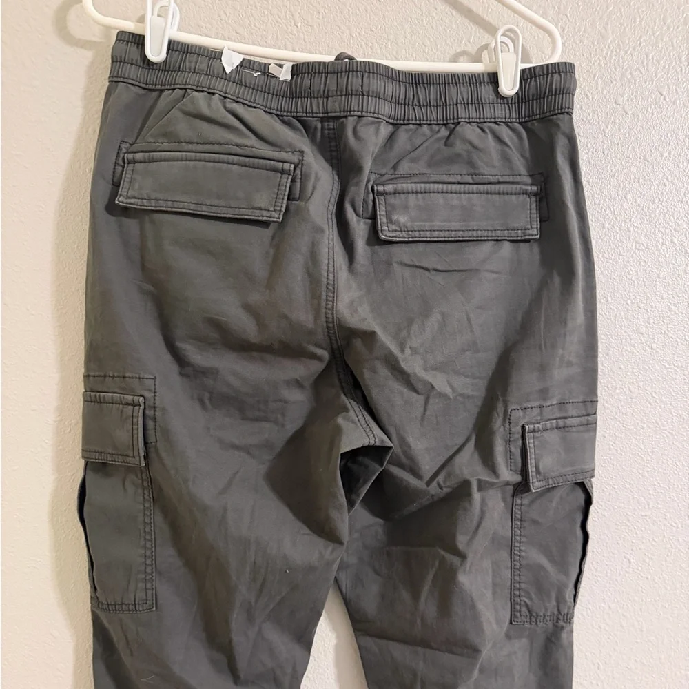 Sonoma stylish gray